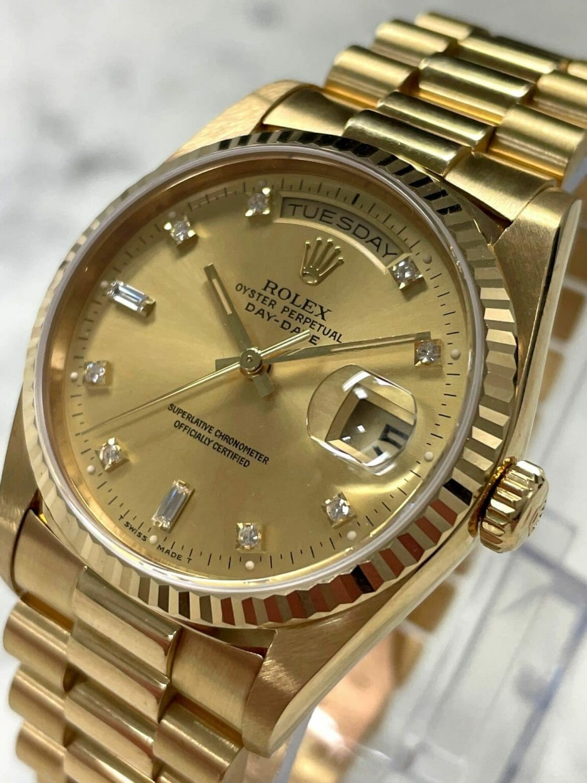 Rolex - 18238 - Day Date 36 - Yellow Gold - Champagne Diamond Dial