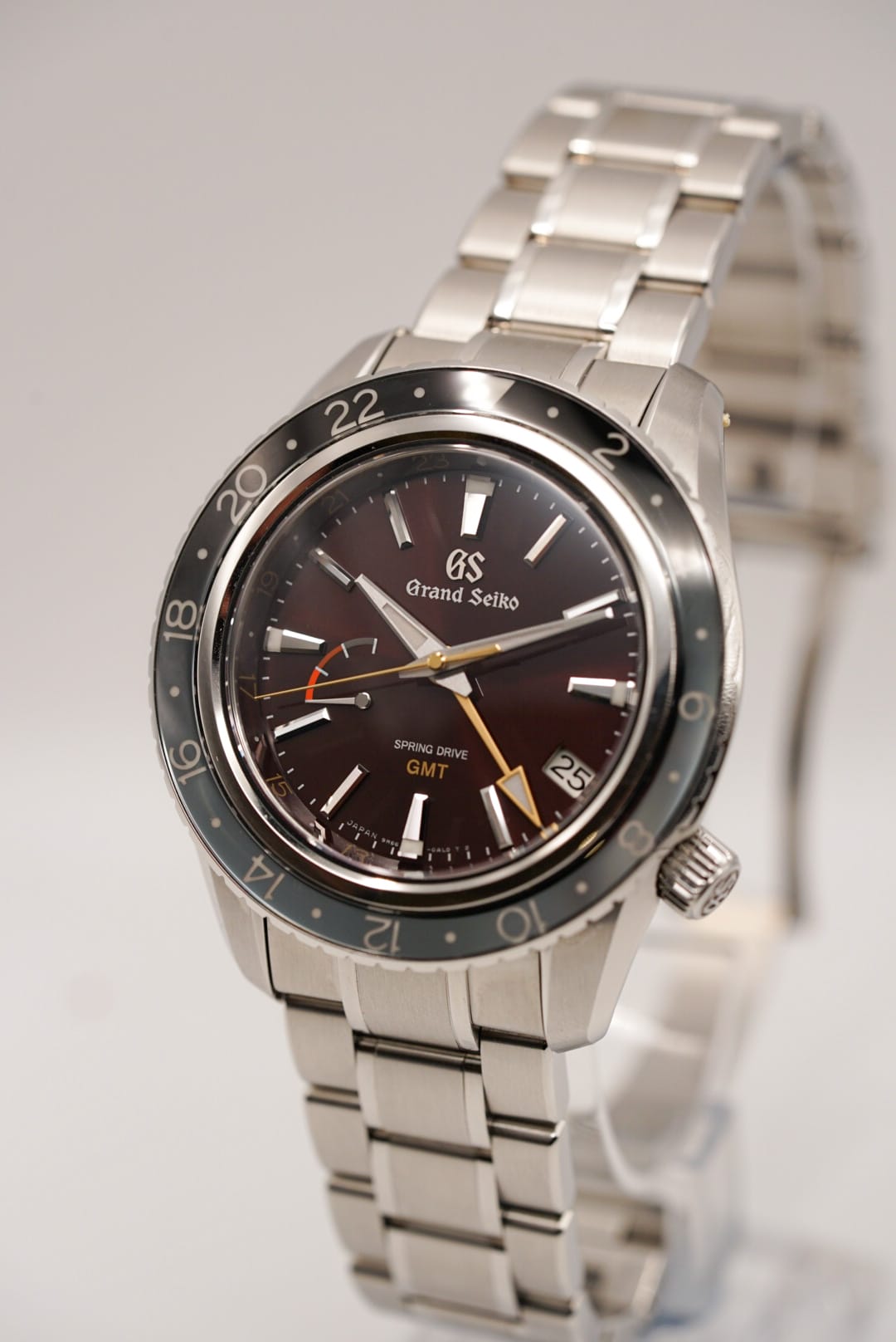 Grand Seiko Spring Drive GMT SBGE245 Red Burgundy Dial Black Bezel  Stainless Steel Limited 600 Pieces 44mm - Luxury Watches | Buy Genuine  Brands Rolex Omega IWC | Zaeger