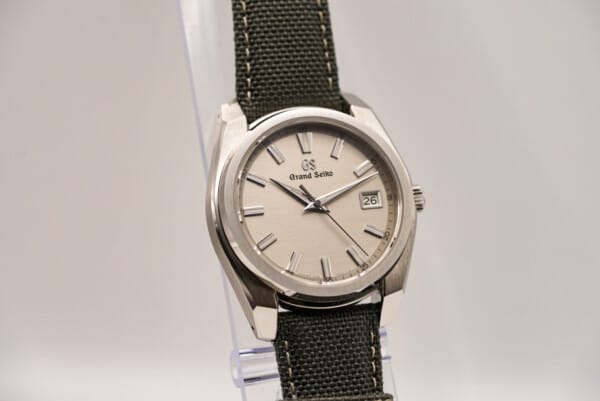 /grand-seiko-quartz-sbgv245-sports-collection-silver-dial-khaki-nylon-strap-40mm/