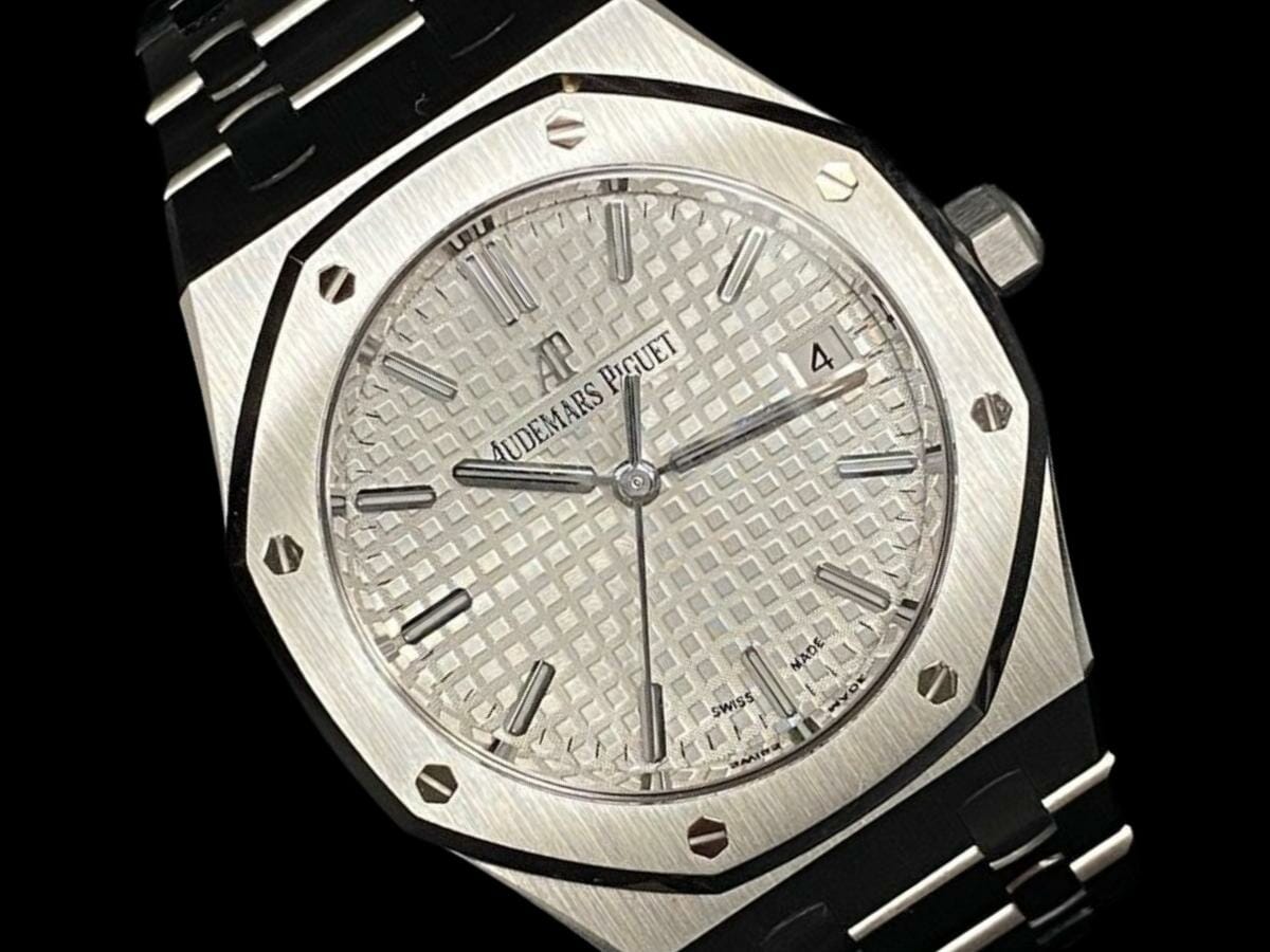 Audemars Piguet’s Royal Oak Iconic Luxury Watches Luxury Watches Buy Genuine Brands Rolex