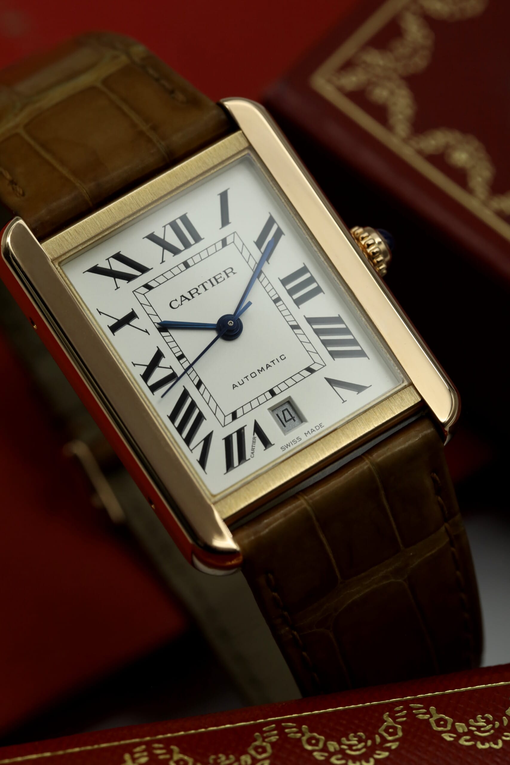 Cartier Tank Solo XL Rose Gold 31mm x 40.85mm W5200026 - Luxury Watches ...