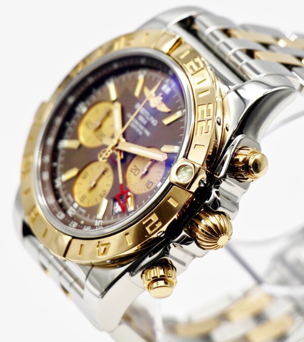 Breitling Chronomat 44 GMT Stainless Steel & Rose Gold CB042012.Q590.375C - Image 2