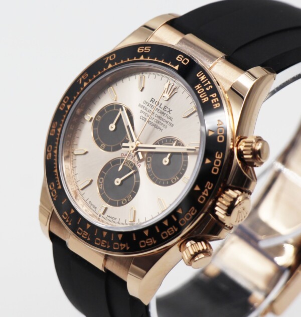 Rolex Cosmograph Daytona Everose Gold 40mm Sundust Dial 126515LN - Image 2