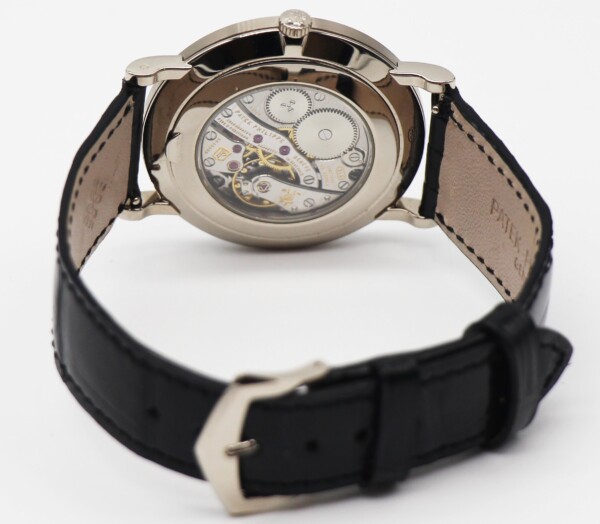 Patek Philippe Calatrava White Gold Roman Dial Mens Watch 5116G - Image 7