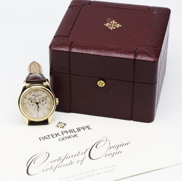 Patek Philippe Annual Calendar Ivory Dial 18k Yellow Gold 5035J-001 - Image 9