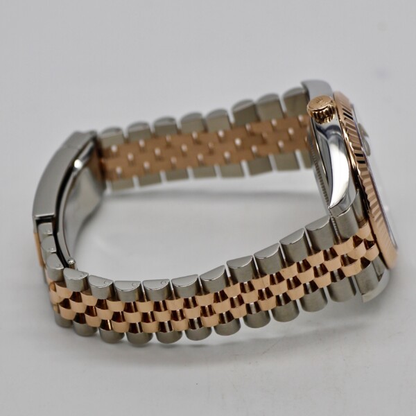 Rolex Datejust 41mm Two Tone Rose Gold Wimbledon Dial Jubilee Bracelet 126331 - Image 4