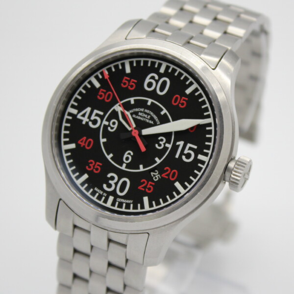 Muhle Glashutte Terranaut I I Black Aviator 44mm Stainless Steel M137136LB - Image 2