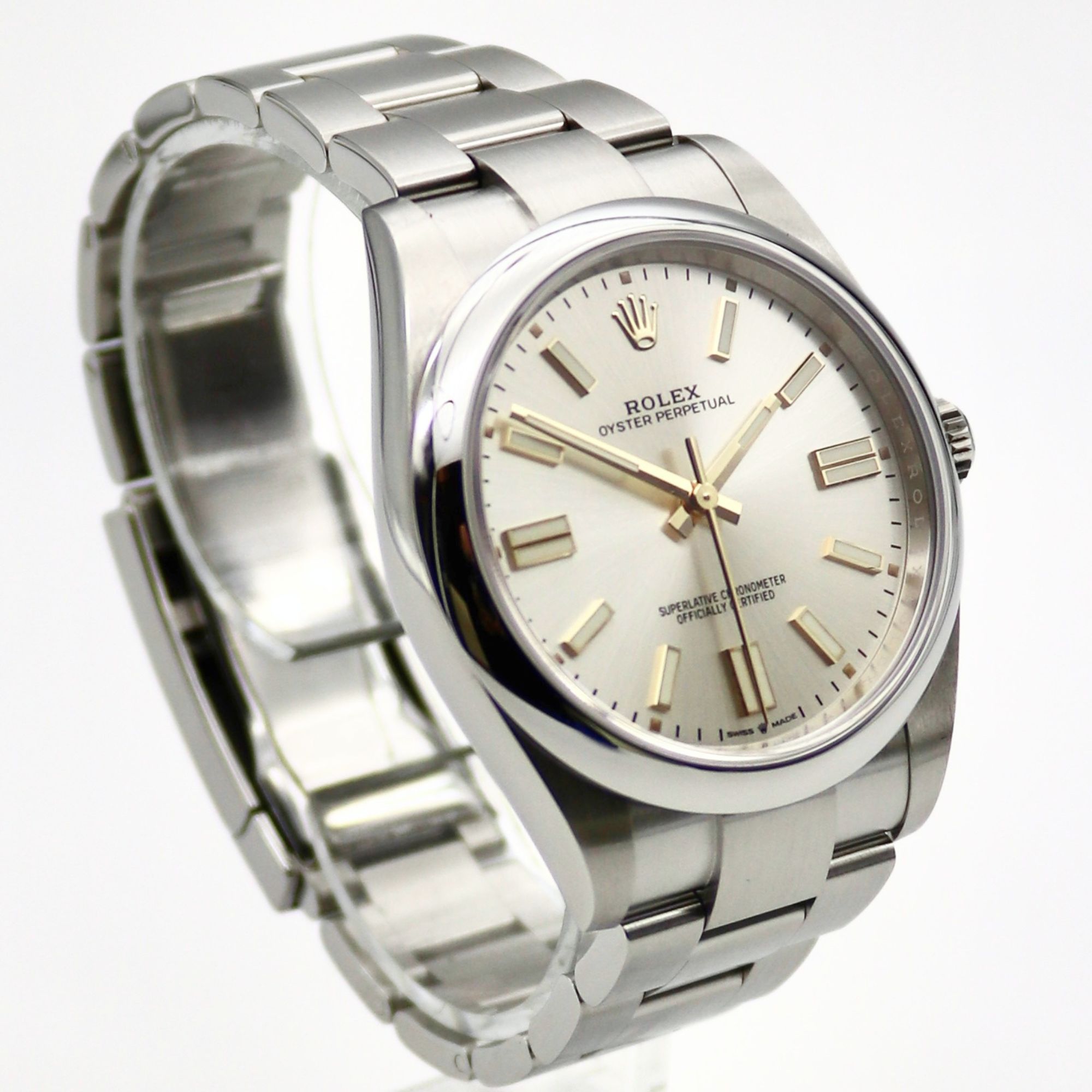 Rolex Oyster Perpetual 41mm Stainless Steel Silver Dial 124300 - Image 3