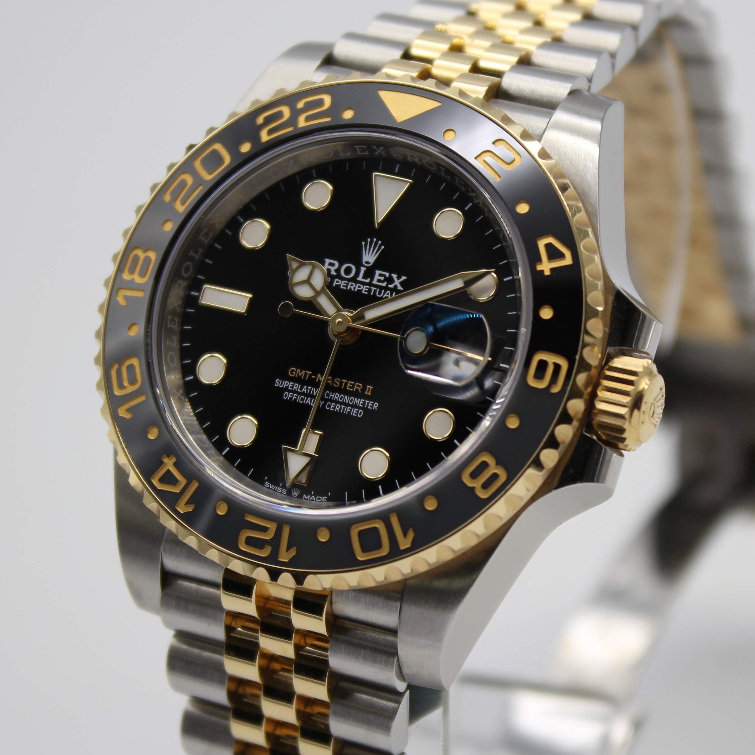 Rolex GMT-Master II 'Zombie' 40mm Jubilee Bracelet Stainless Steel/18k Yellow Gold 126713GRNR - Image 2