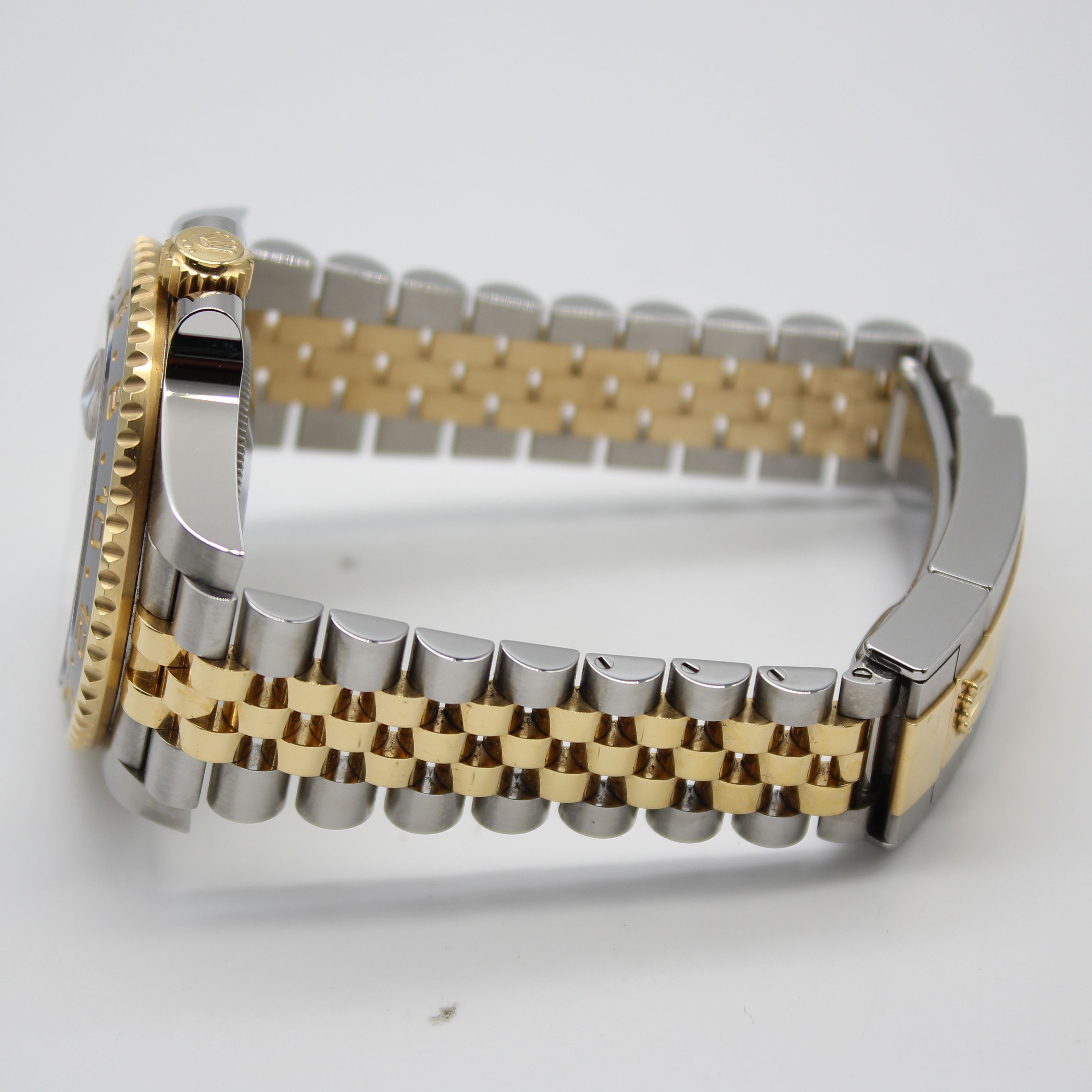 Rolex GMT-Master II 'Zombie' 40mm Jubilee Bracelet Stainless Steel/18k Yellow Gold 126713GRNR - Image 4