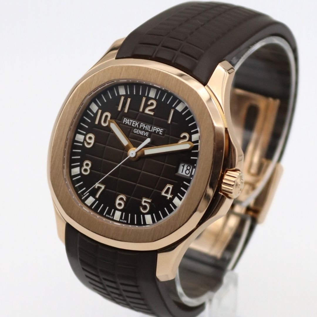 Patek Philippe Aquanaut 18k Rose Gold Automatic 40mm 5167R-001 - Image 2