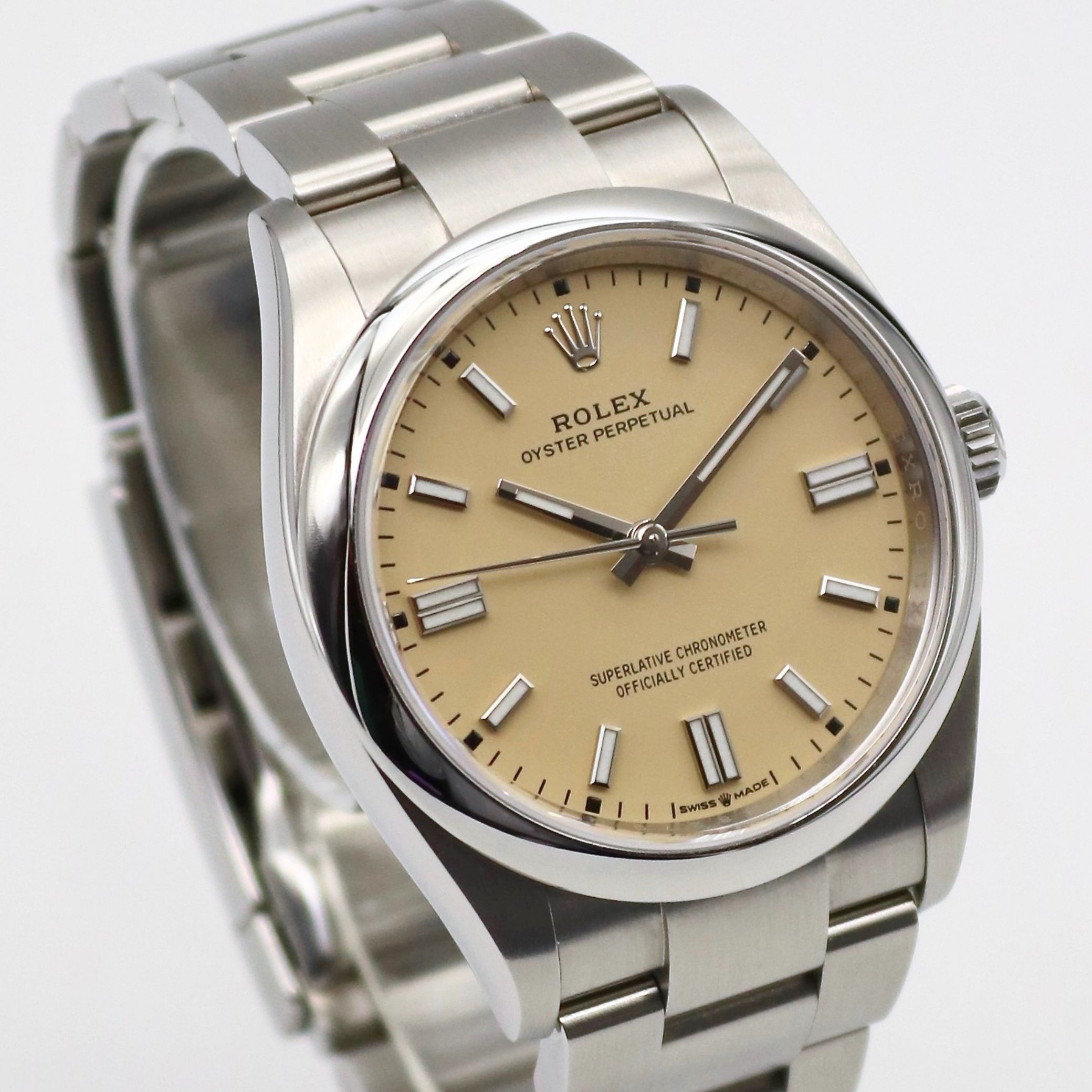 Rolex Oyster Perpetual 36mm Beige Dial Stainless Steel 126000 - Image 3