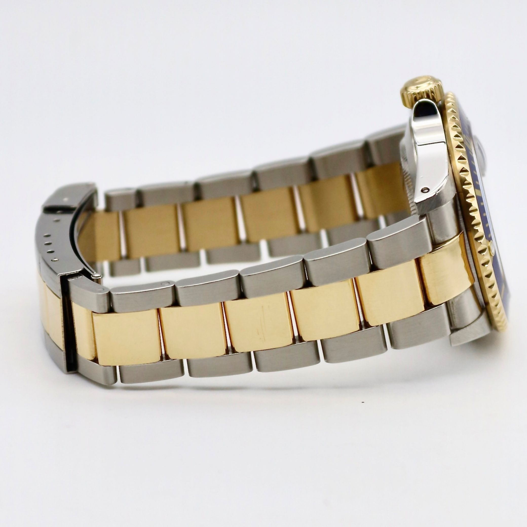 Rolex Submariner Date 40mm "Bluesy" Stainless Steel/18k Yellow Gold 16613 - Image 5