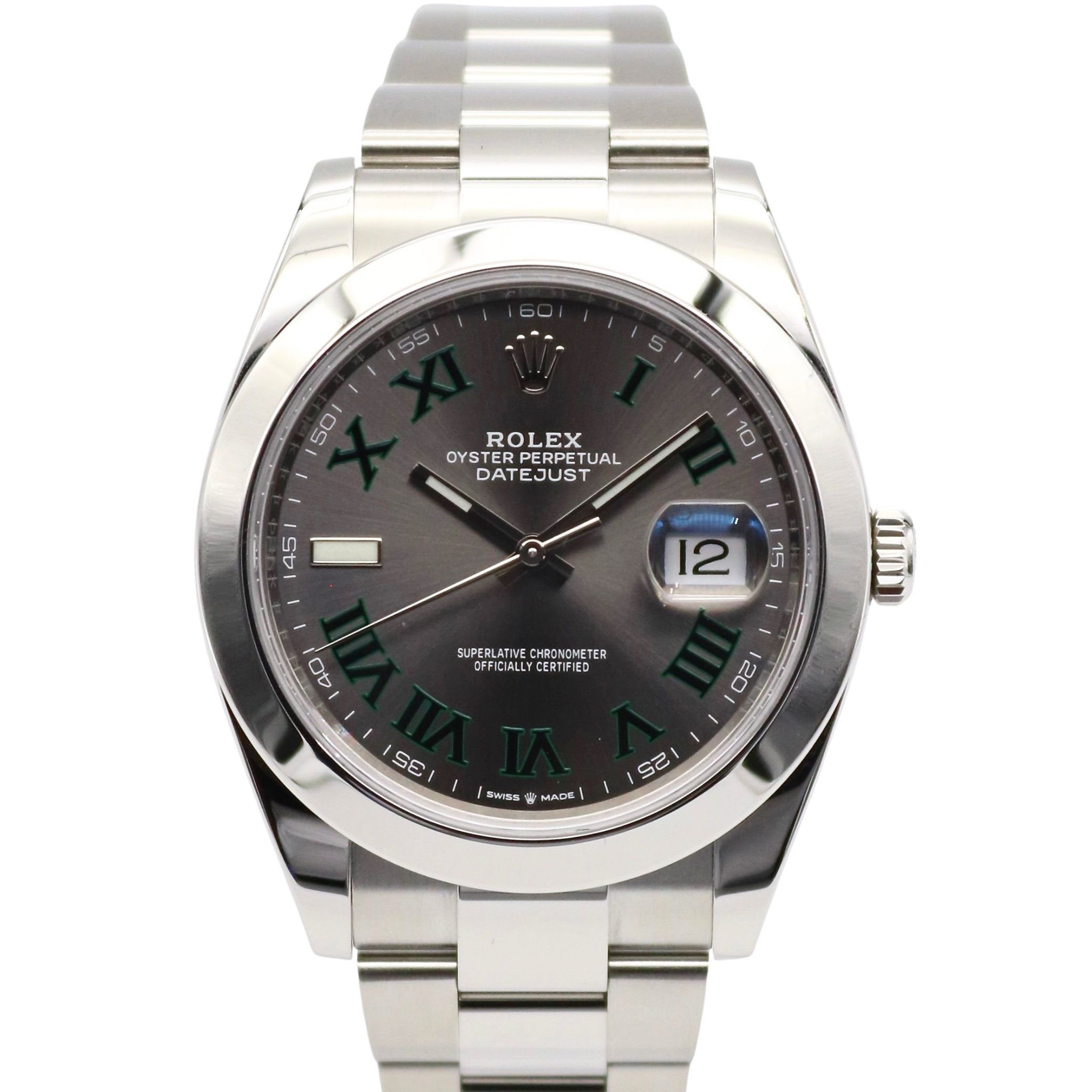 Rolex Datejust 41mm Oyster Bracelet Smooth Bezel Wimbledon Dial 126300