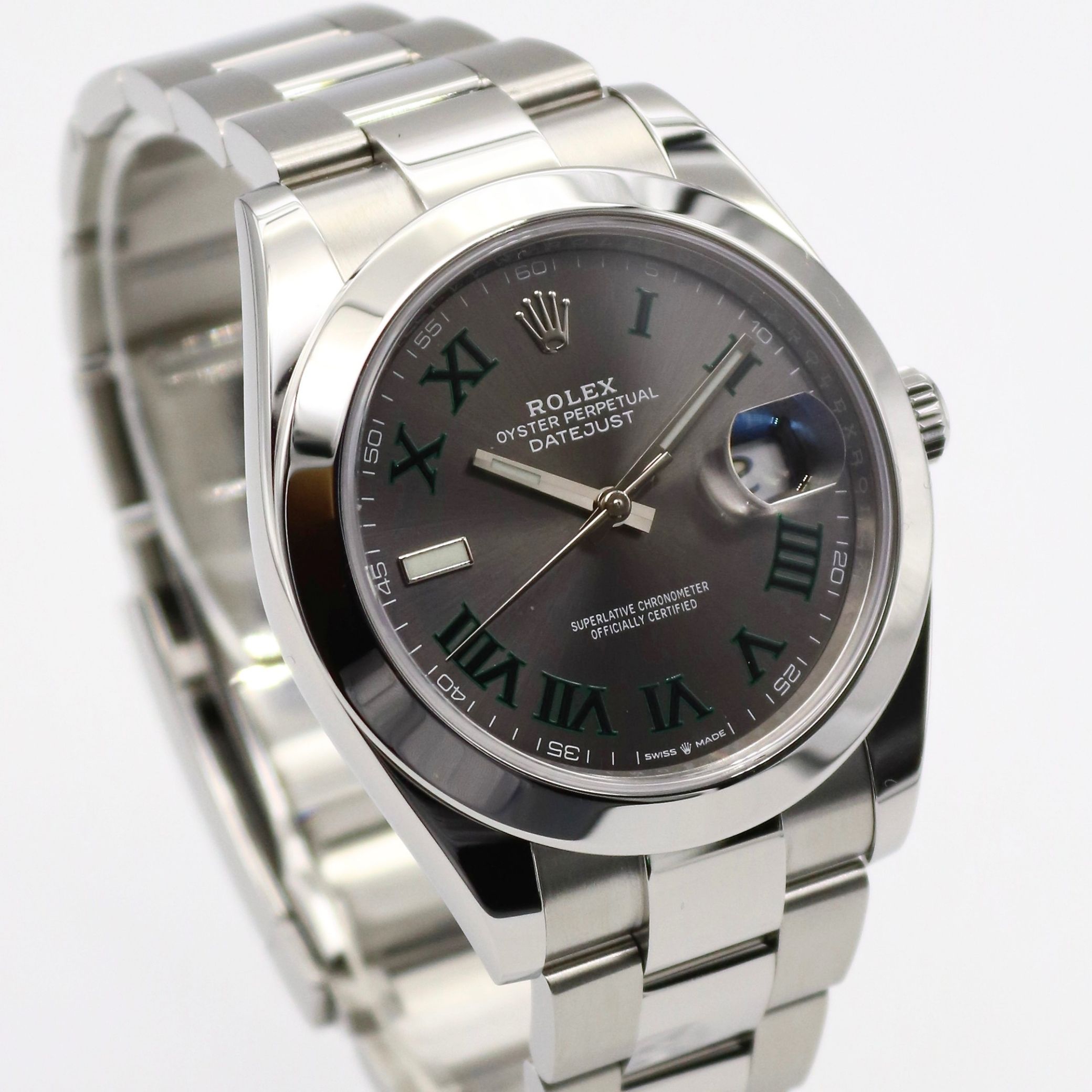 Rolex Datejust 41mm Oyster Bracelet Smooth Bezel Wimbledon Dial 126300 - Image 3