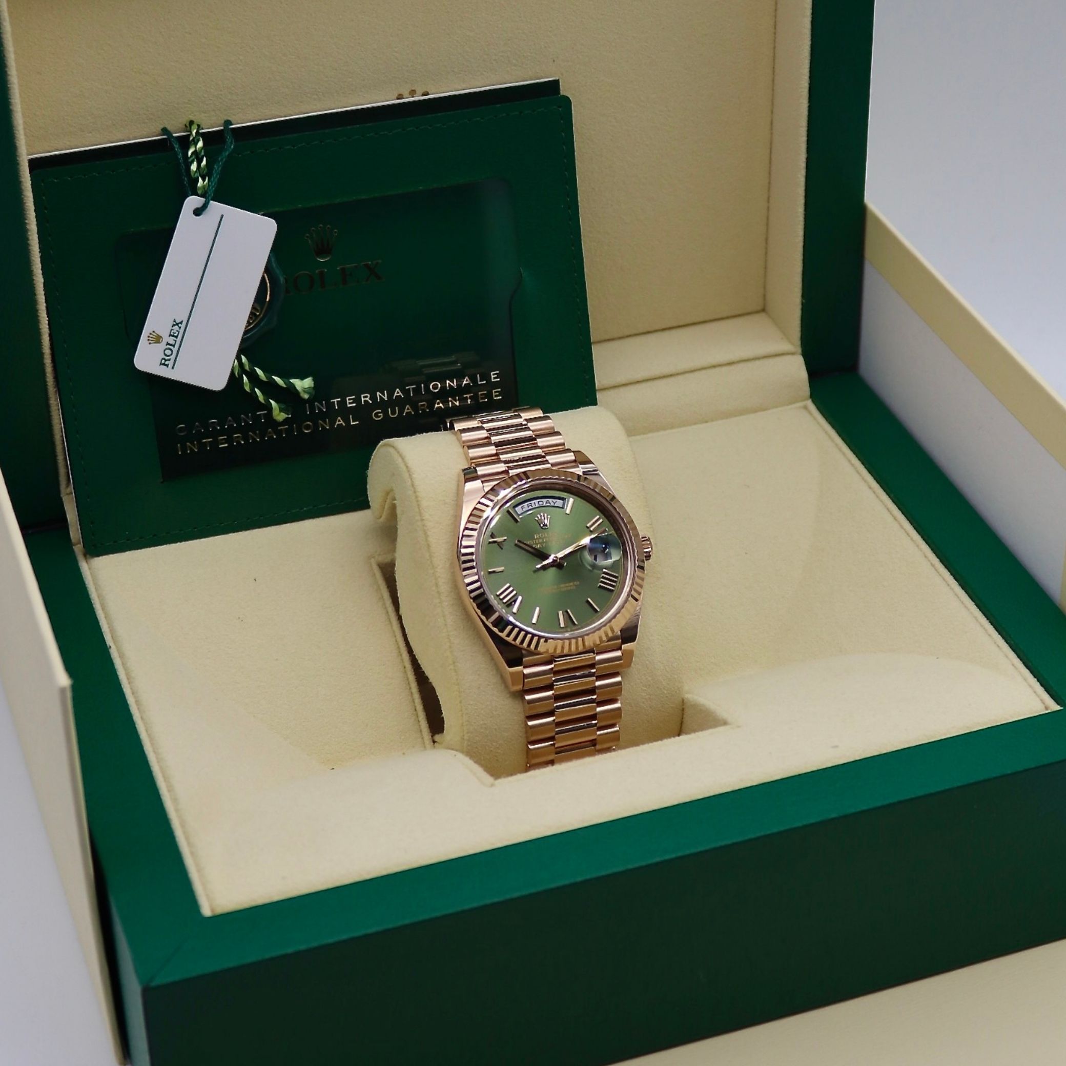 Rolex Day-Date 40mm Olive-Green Roman Dial 18k Rose Gold Fluted Bezel 228235 - Image 7
