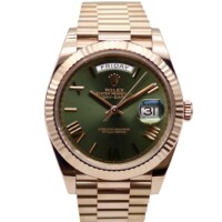 Rolex Day-Date 40mm Olive-Green Roman Dial 18k Rose Gold Fluted Bezel 228235