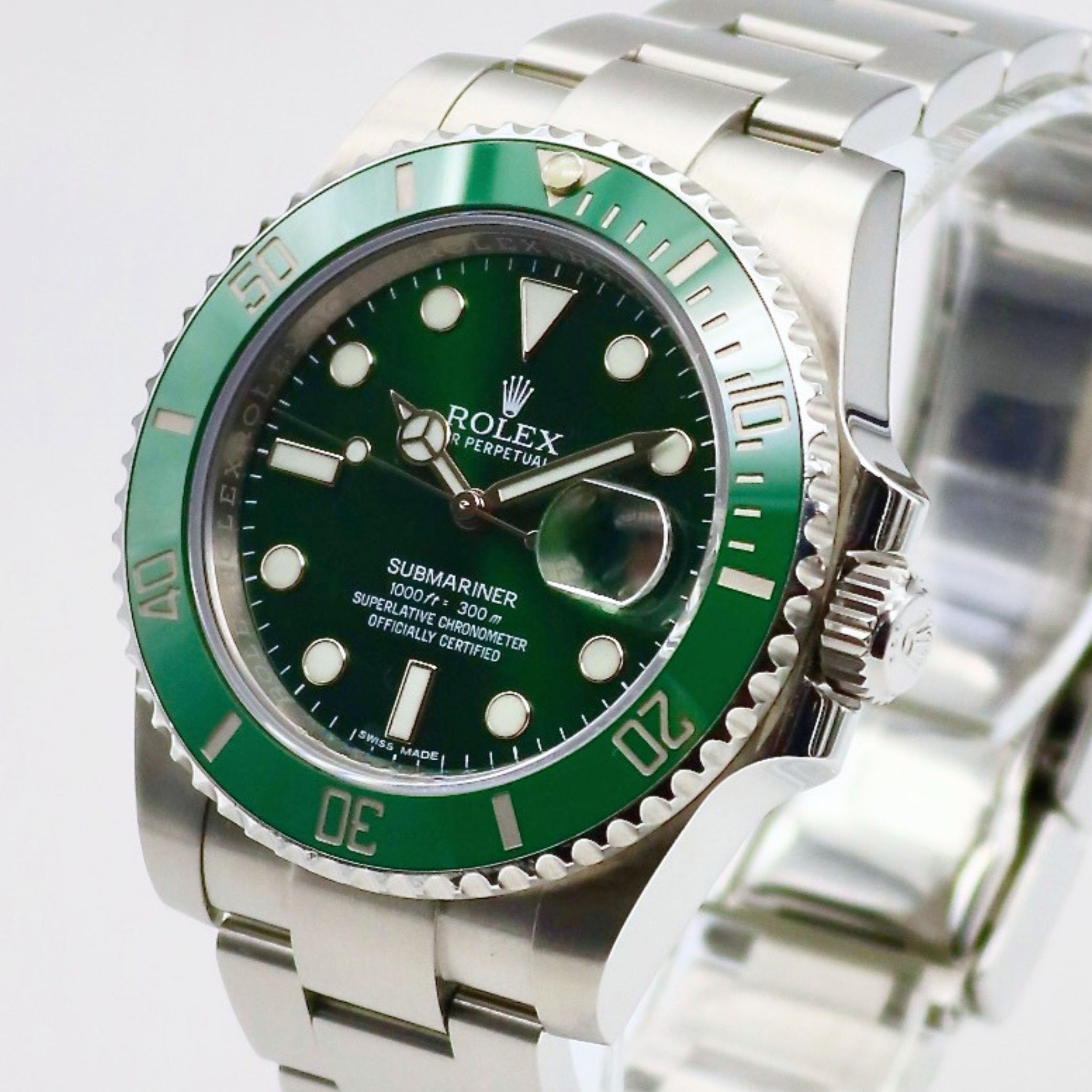 Rolex Submariner Date 40mm 'Hulk' Green Dial Stainless Steel 116610LV - Image 2
