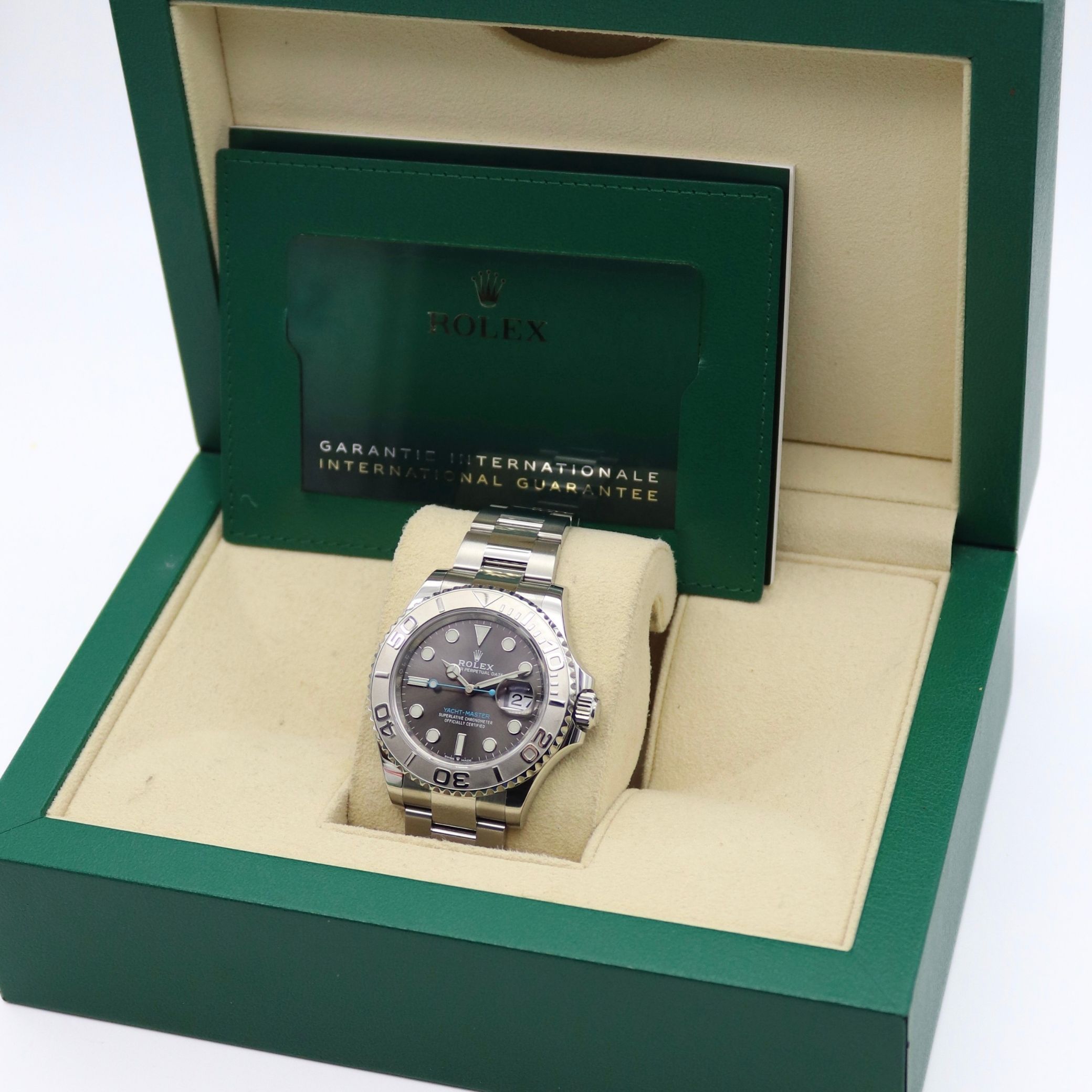 Rolex Yacht-Master 40mm Rhodium Dial Oyster Bracelet 126622 - Image 7