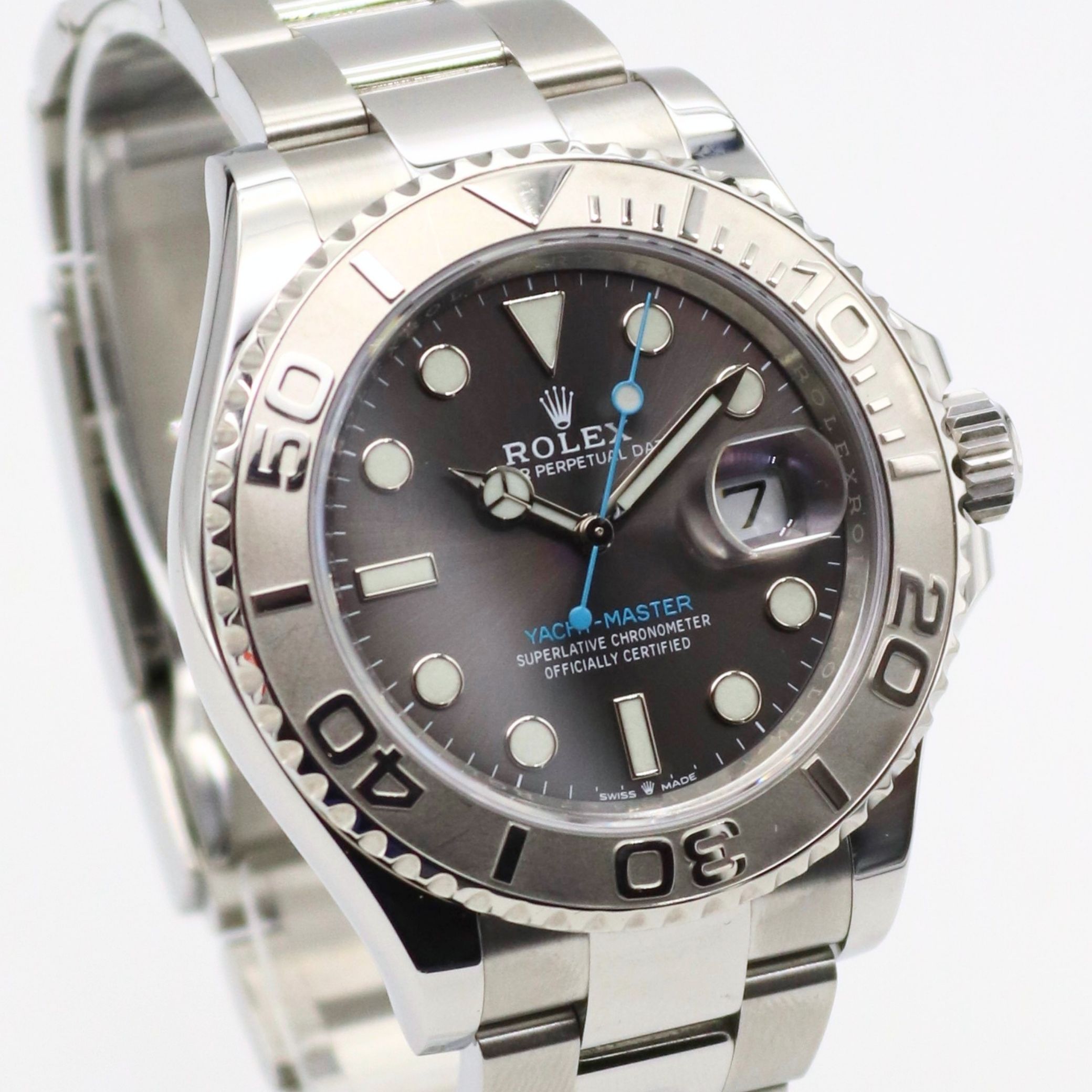 Rolex Yacht-Master 40mm Rhodium Dial Oyster Bracelet 126622 - Image 3