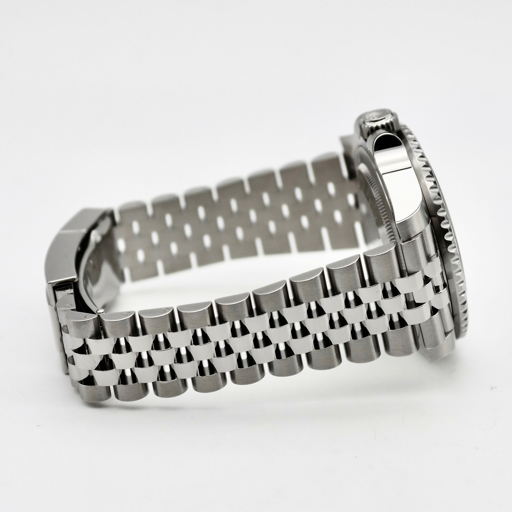 Rolex GMT-Master II 40mm Black and Grey Bezel Jubilee Bracelet Stainless Steel 126710GRNR - Image 5