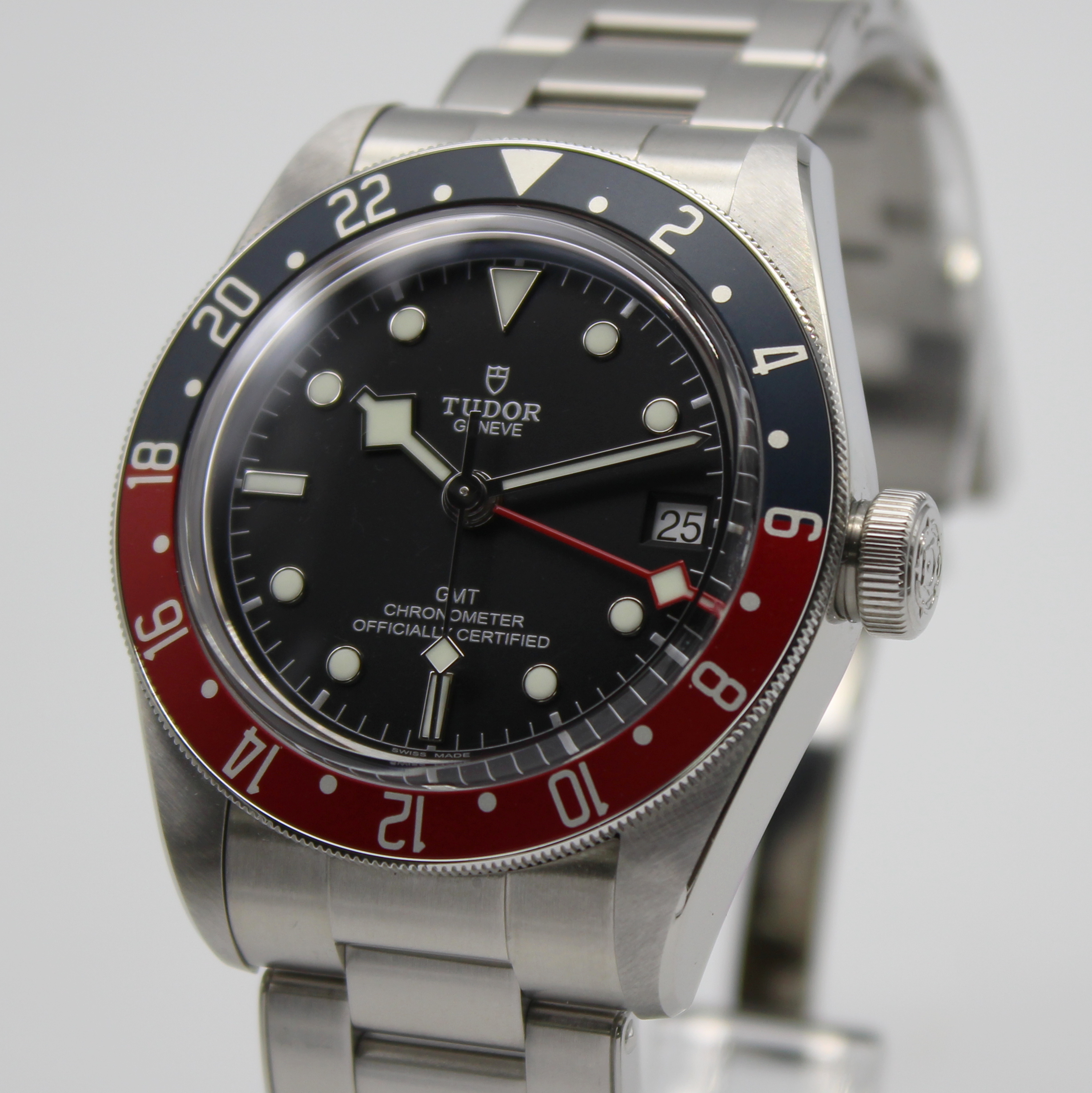Tudor Black Bay GMT 'Pepsi' 41mm Black Dial Stainless Steel 79830RB - Image 2