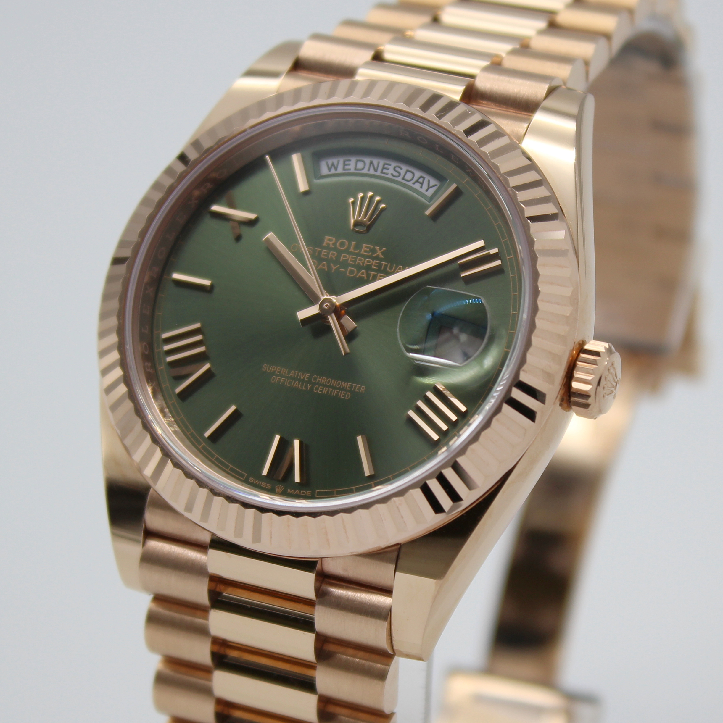 Rolex Day-Date 40mm Olive Green Roman Dial 18k Rose Gold 228235 - Image 2