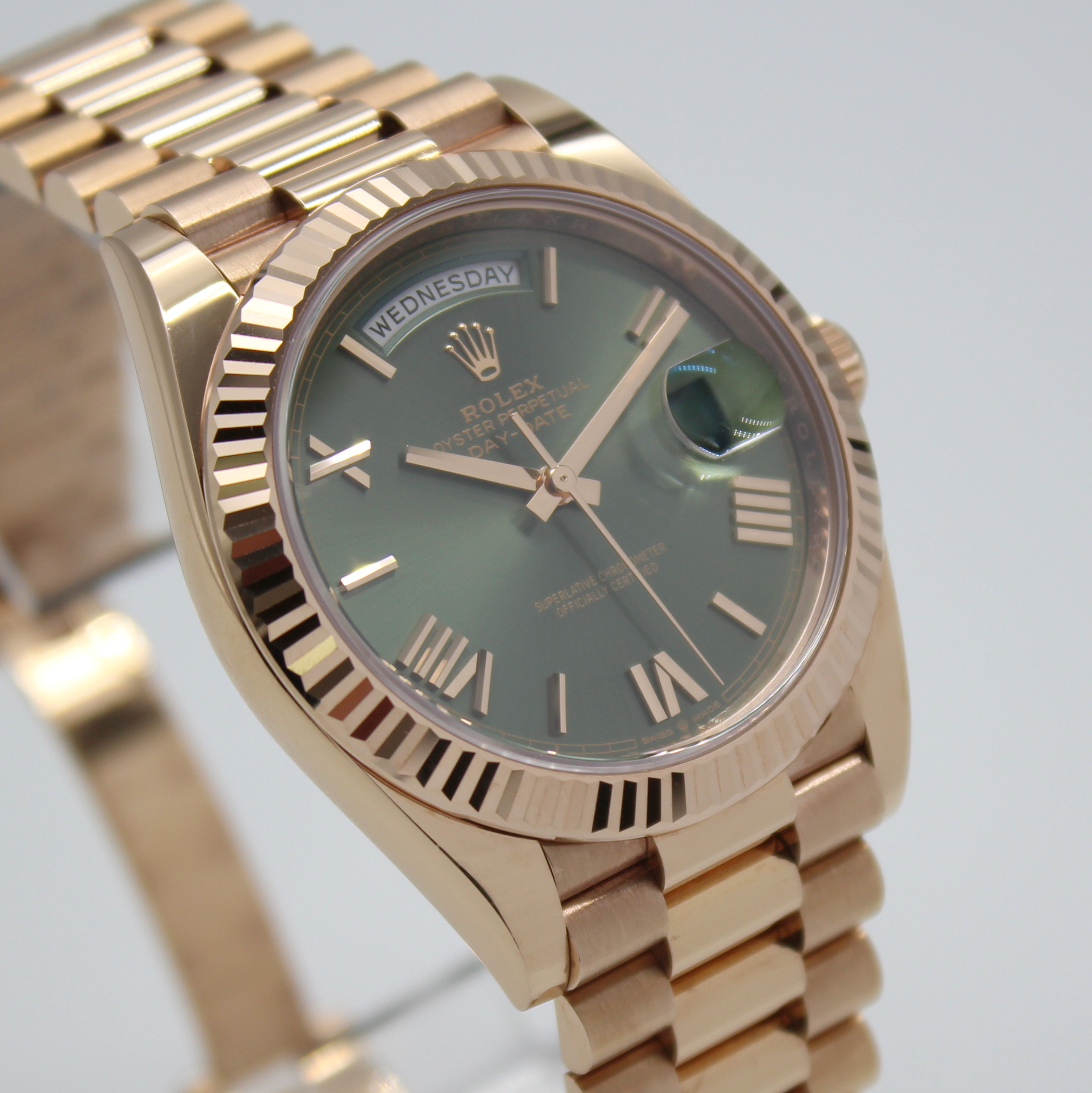 Rolex Day-Date 40mm Olive Green Roman Dial 18k Rose Gold 228235 - Image 3