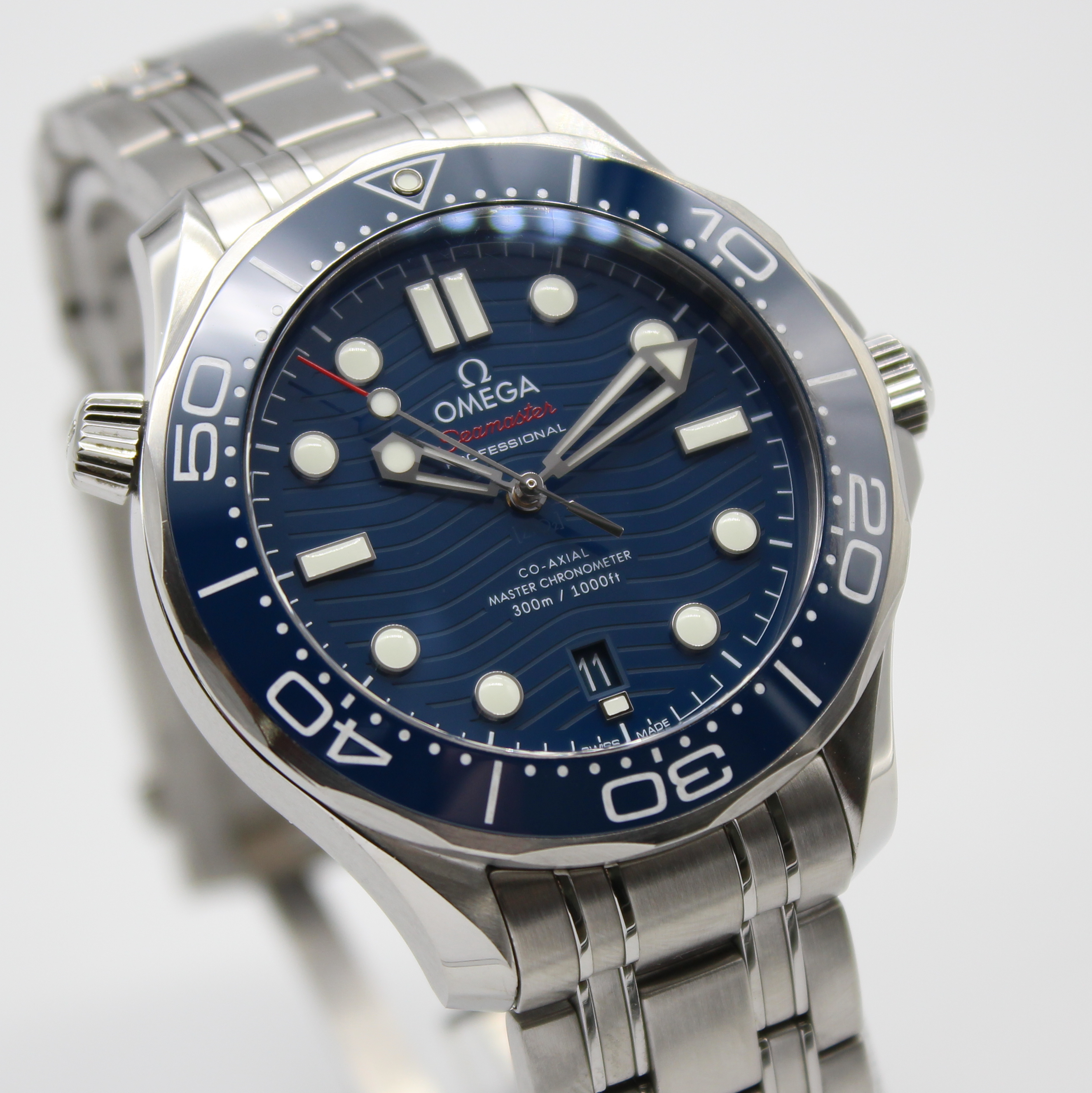 Omega Seamaster Professional 300m 42mm Blue Dial Stainless Steel 210.30.42.20.03.001 - Image 3