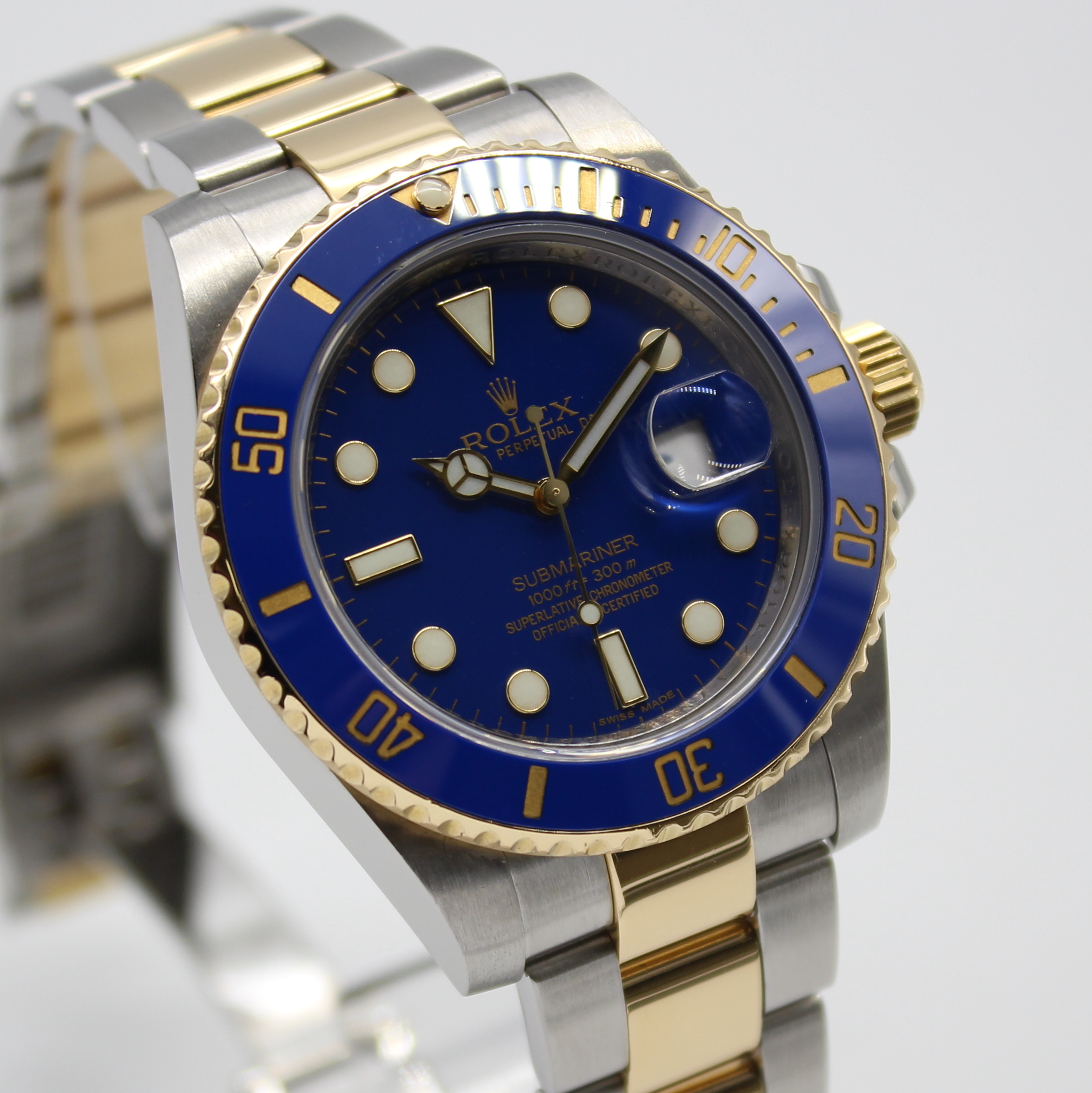 Rolex Submariner Date 40mm 'Flat Blue' Dial 18k Yellow Gold/Stainless Steel 11663LB - Image 3