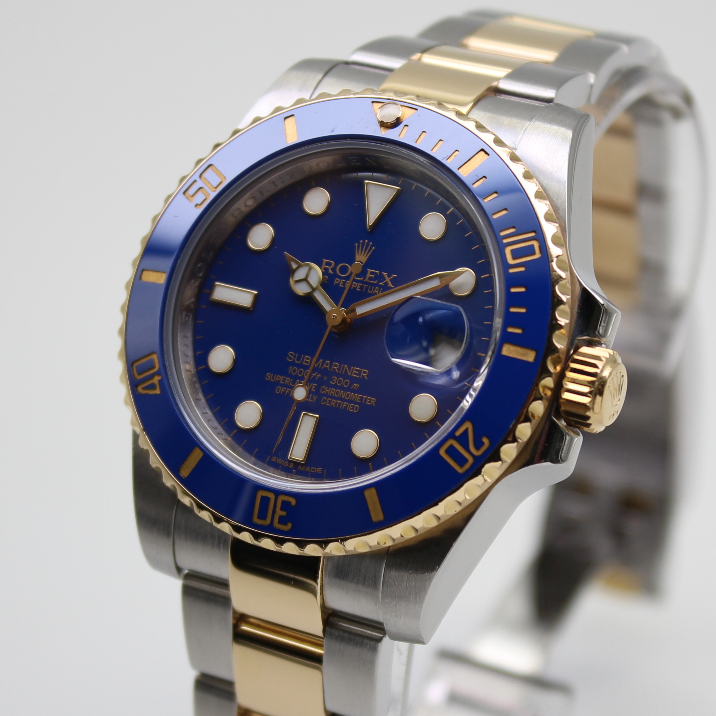 Rolex Submariner Date 40mm 'Flat Blue' Dial 18k Yellow Gold/Stainless Steel 11663LB - Image 2