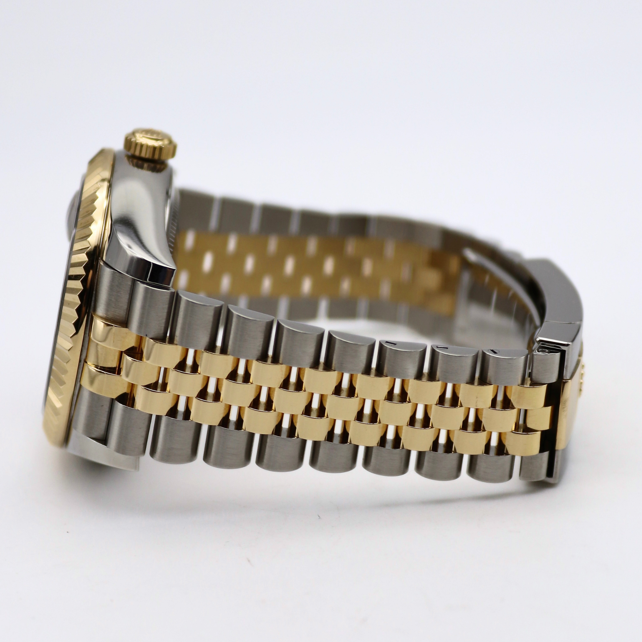 Rolex Sky-Dweller Black Dial 18k Yellow Gold/Stainless Steel Jubilee Bracelet 336933 - Image 4